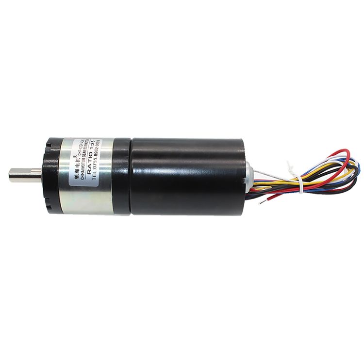 3 3